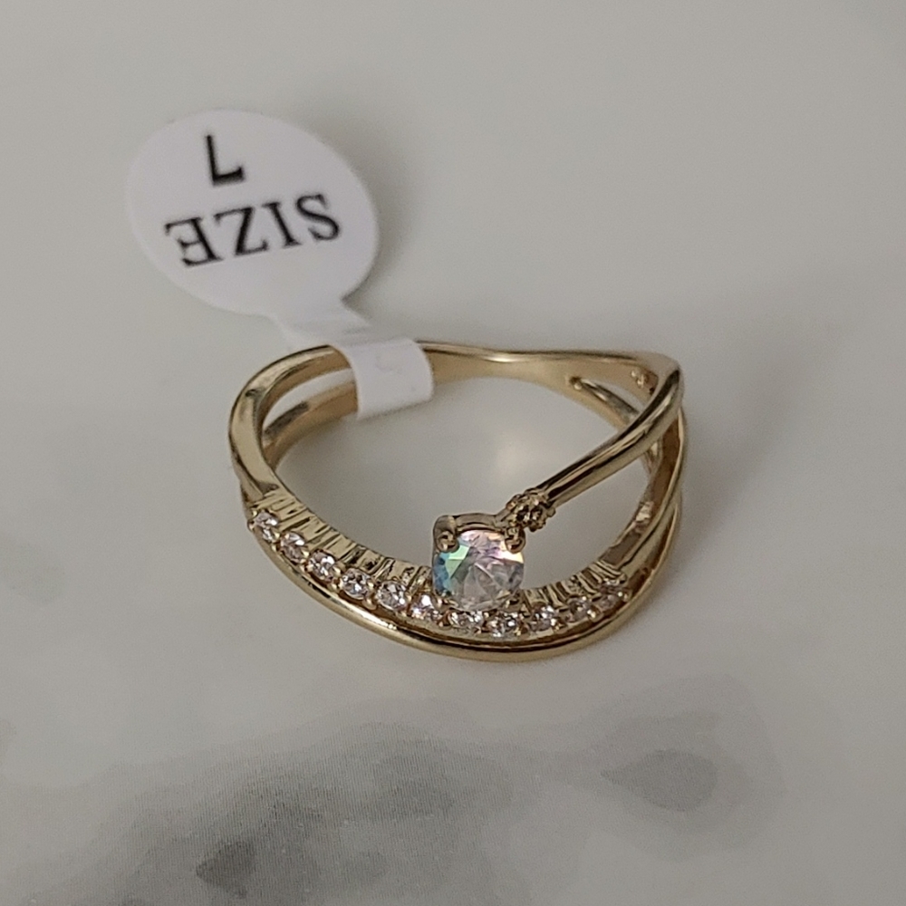 Iridescent Rhinestone Ring - Picture 4 of 4